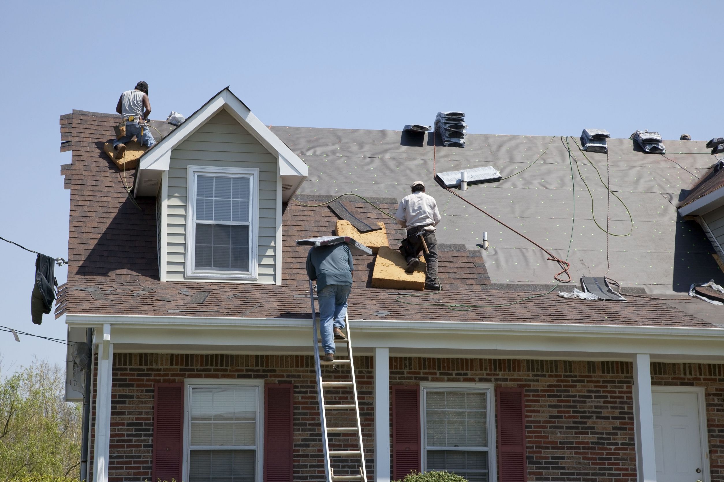 Call Roofers In Annapolis When Installation Or Roof Repairs Need Completed