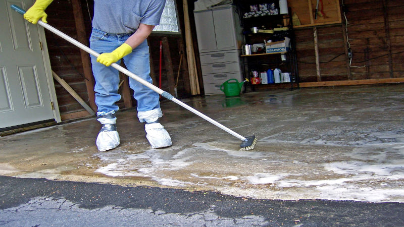 Pressure Washing in Lake Oswego Can Make a Huge Difference on Your Outdoor Surfaces