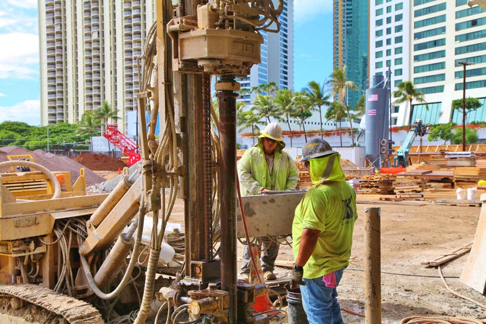 How to Choose Commercial Drilling Services in Honolulu, HI