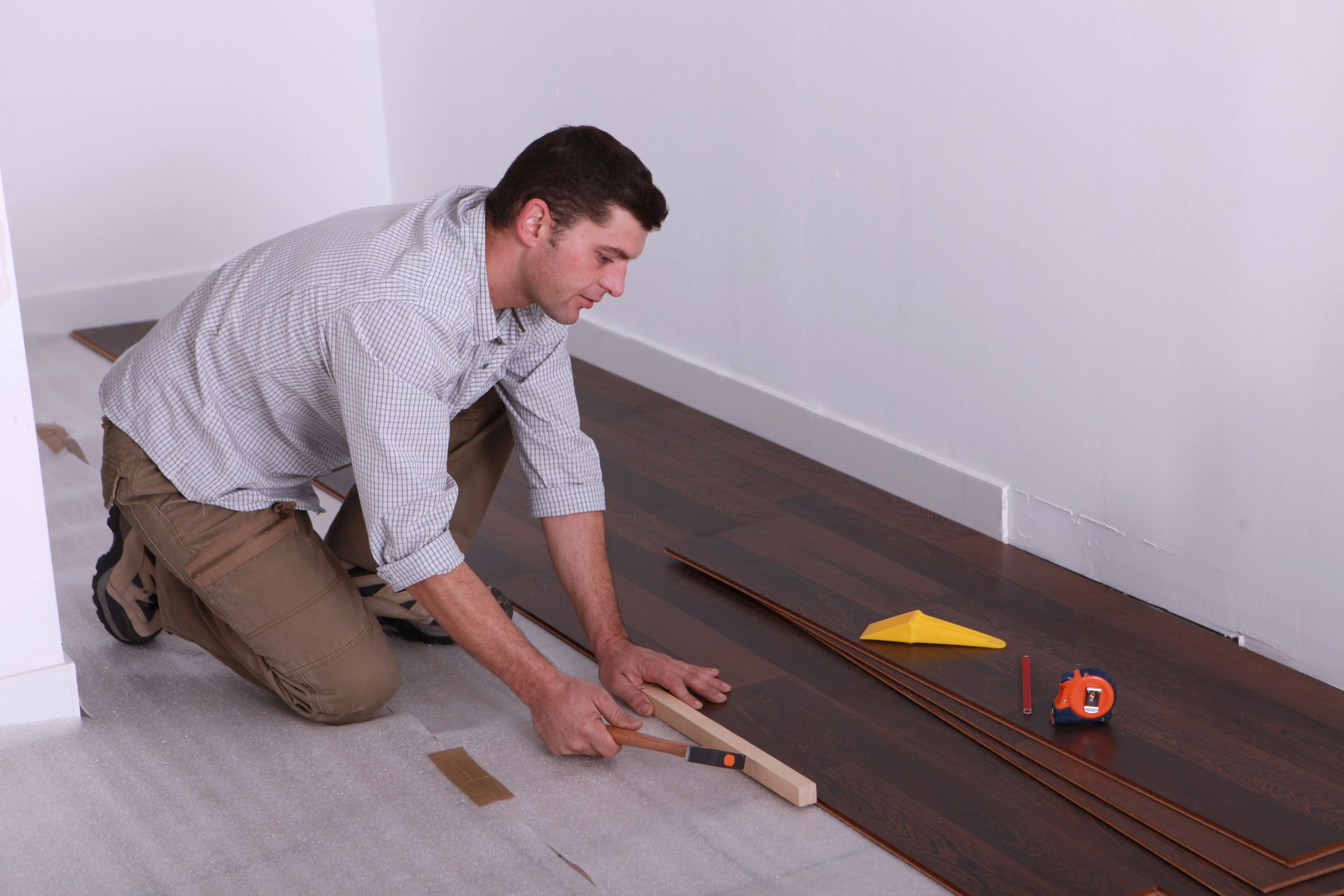 The Benefits of Having a Professional Do Your Hardwood Floor Installation in Overland Park KS