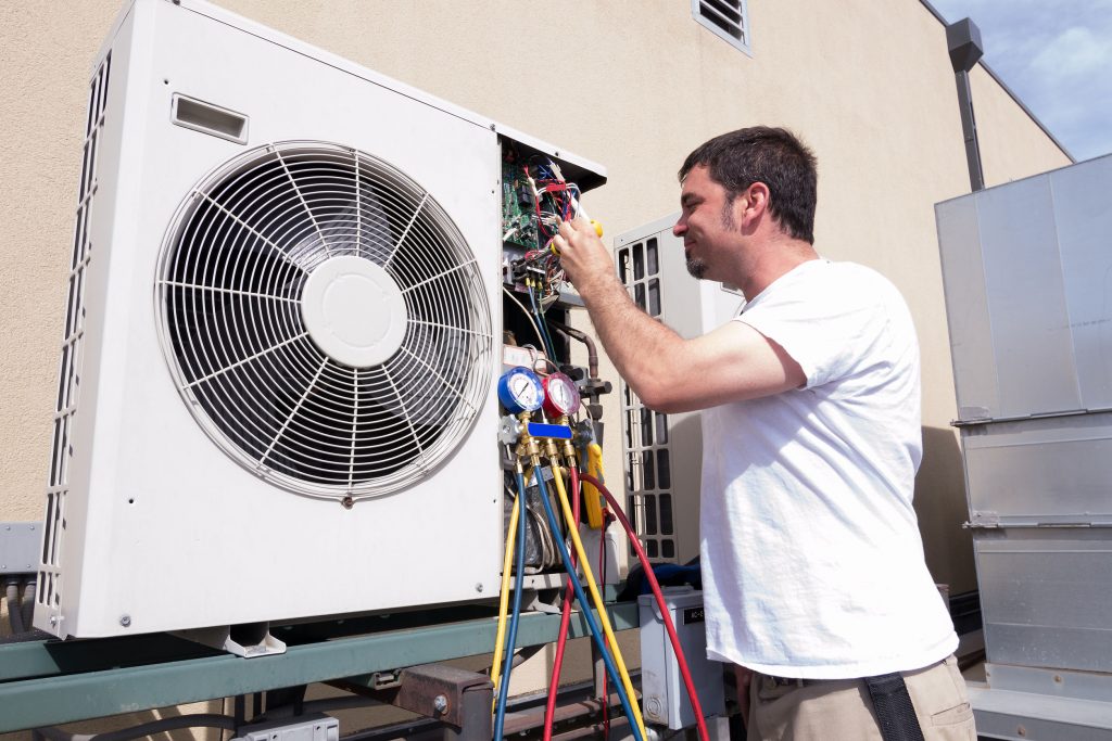 Convenient Steps to Change Filters in Air Conditioners in Omaha NE