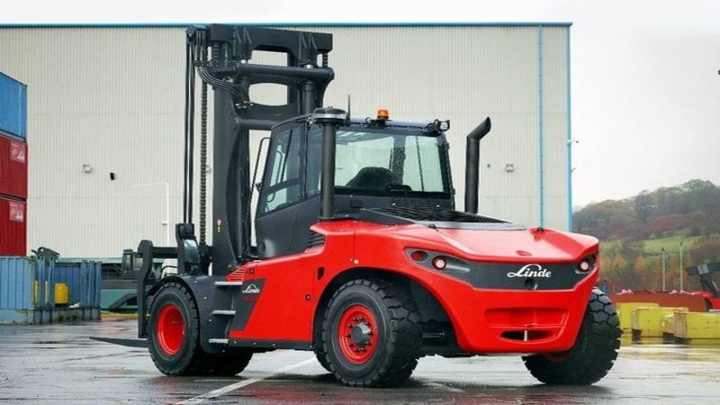 Review the Selection of Pre-Owned Forklifts in CA