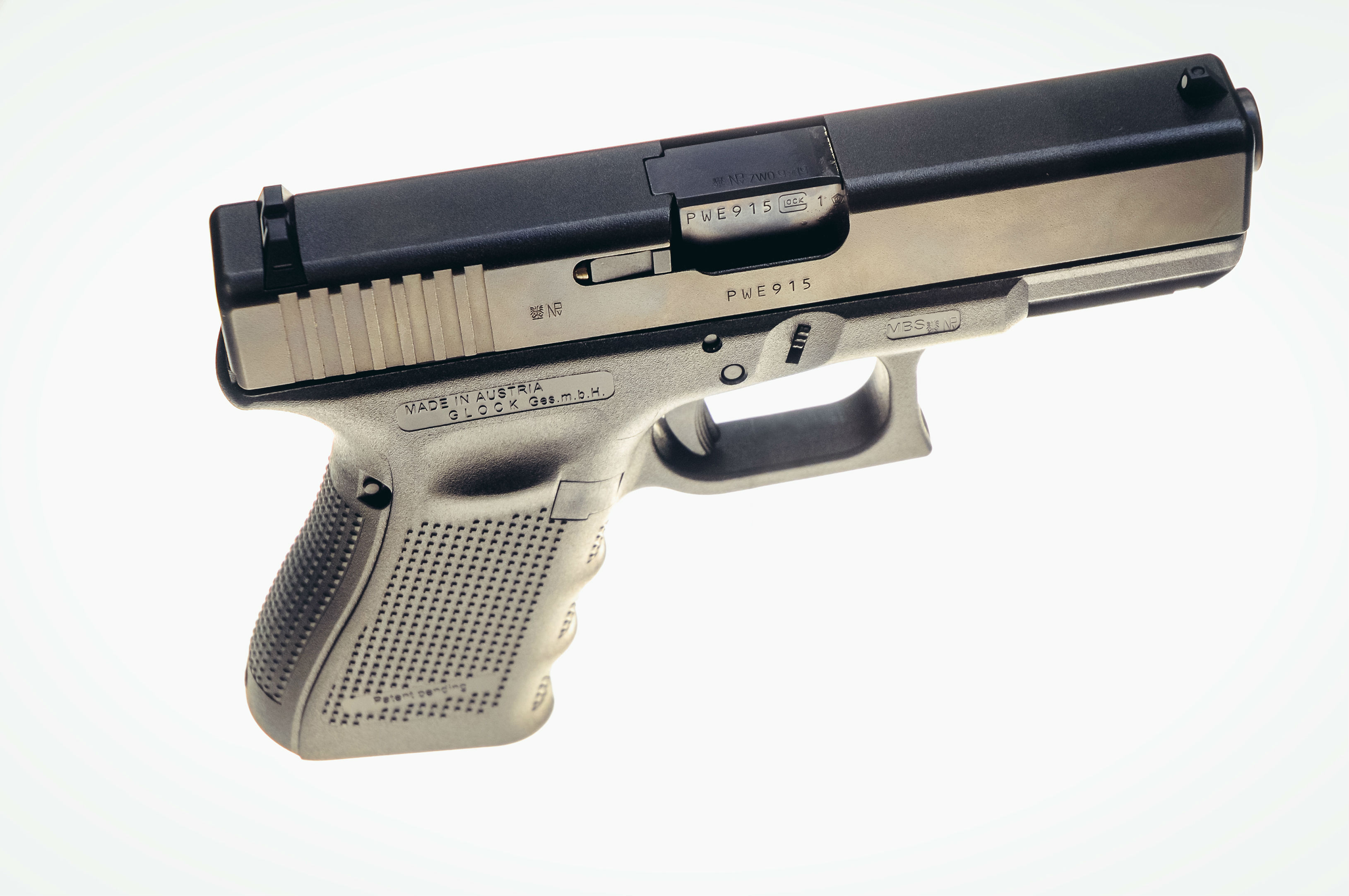 4 Reasons to Buy a Glock 19