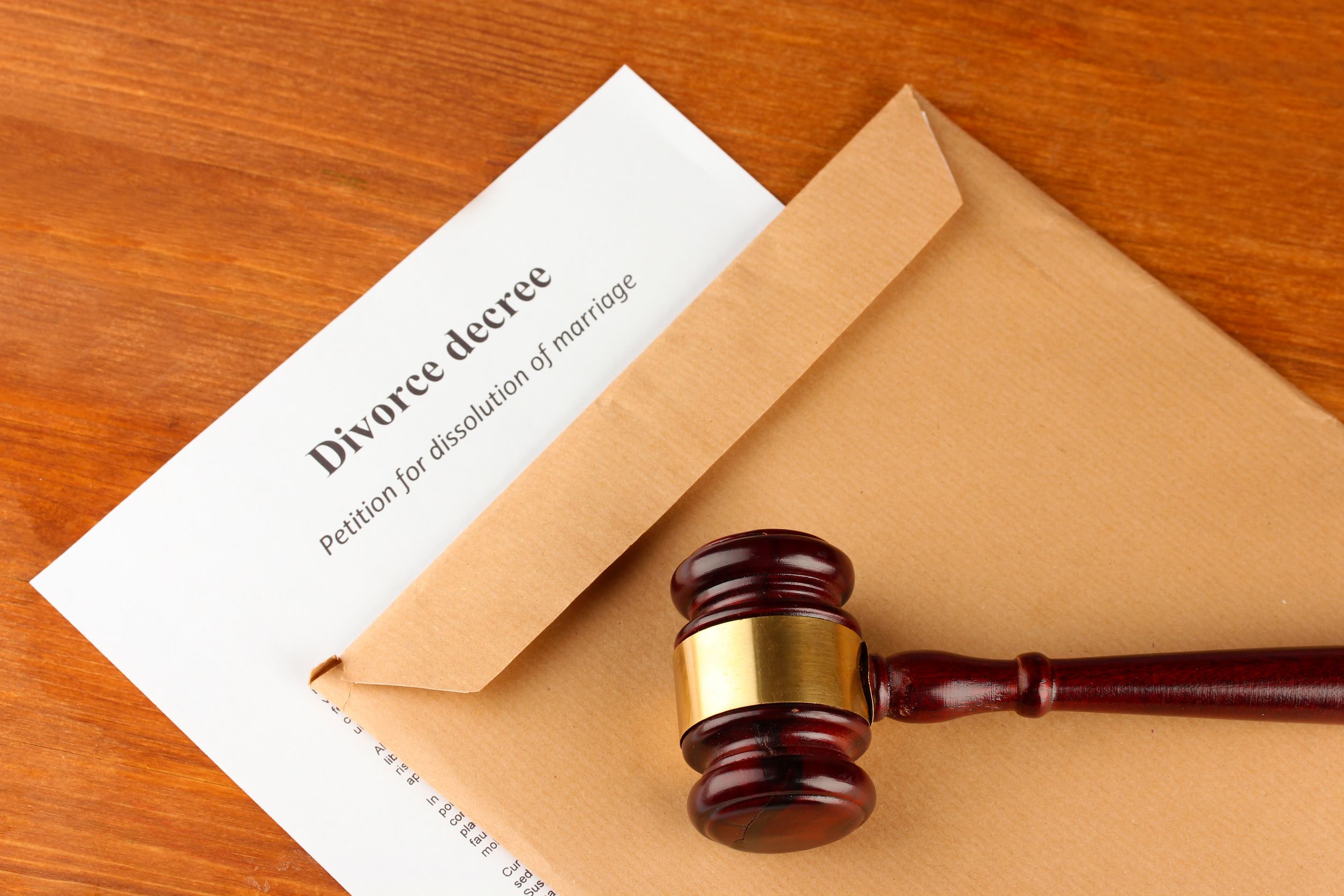 Hiring a Divorce Law Firm in Lee’s Summit, MO When You Really Don’t Want To