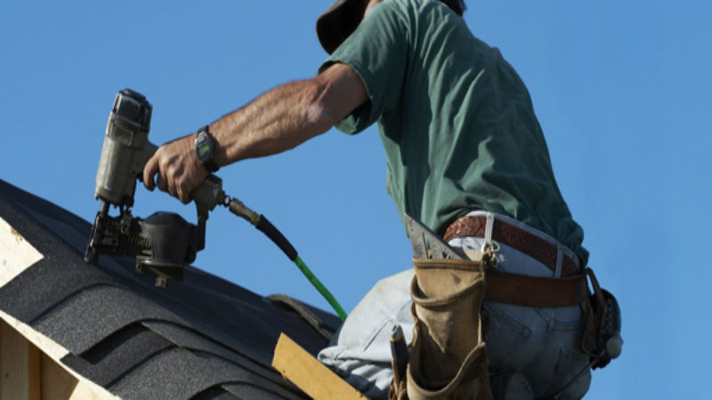 Tips for Hiring a Skilled Roofing Contractor