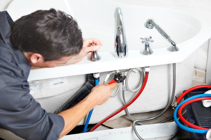 Common Issues and How to Fix Them with a Plumbing Company Near Tampa FL