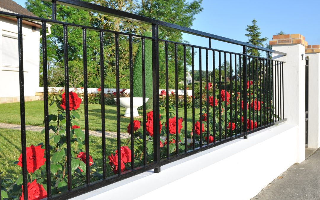 Key reasons builders choose a temporary construction fence, Plano, TX, for site protection