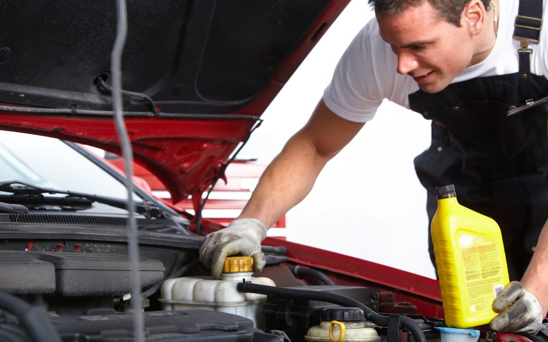 Extend Engine Life and Save Money with a Reliable Oil Change Service Warren MI