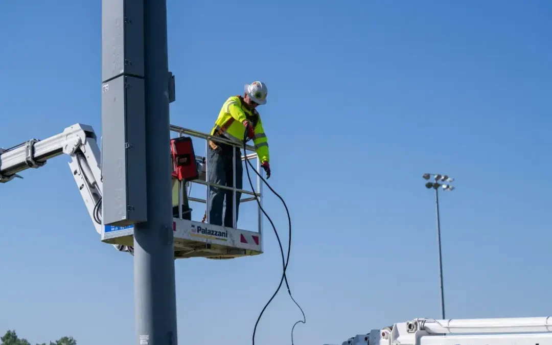 Choosing outdoor basketball court lighting for better visibility and fun
