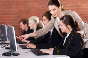 Onboarding in the Digital Age — How Virtual Sales Training for Sales Reps Cuts Ramp Time in Half