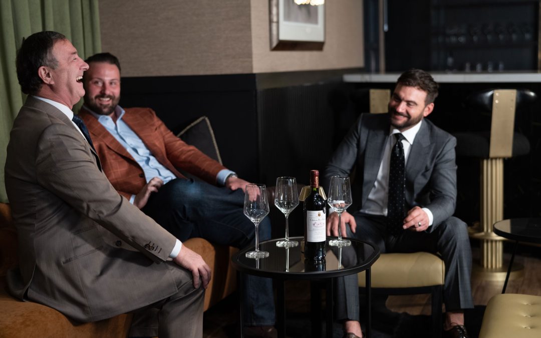 Custom Suits for Scottsdale Professionals: What to Look for in Fit, Fabric, and Style