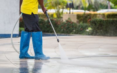 How Residential Power Washing Helps Remove Pollen and Airborne Debris