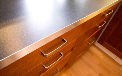 How Custom Cabinets in Deerfield, IL Can Solve Your Kitchen Organization Challenges